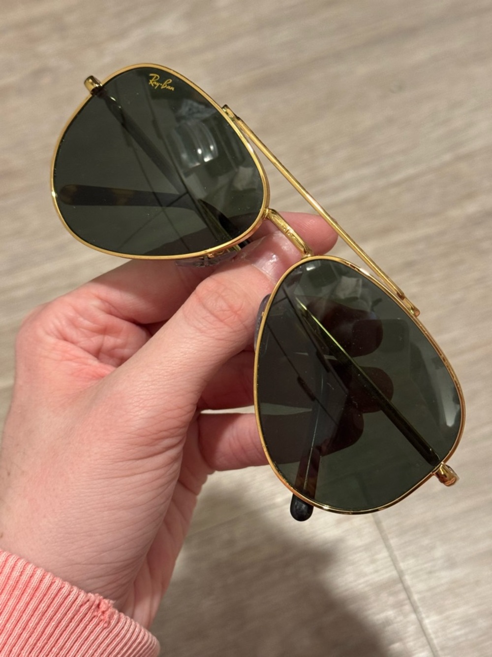 Ray-Ban Gold Frame Sunglasses with Dark Green Lenses
